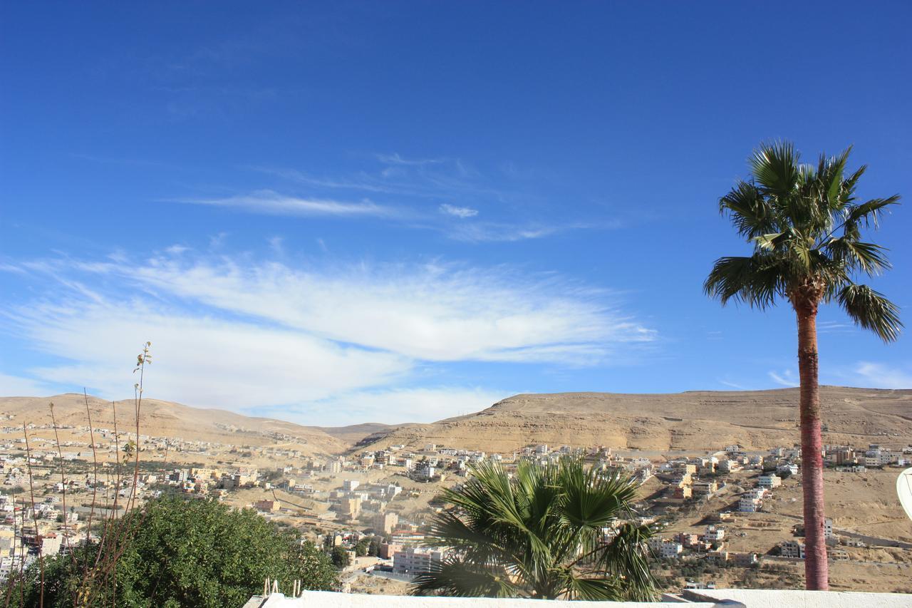 Petra Harmony Bed & Breakfast Wadi Musa Exterior foto