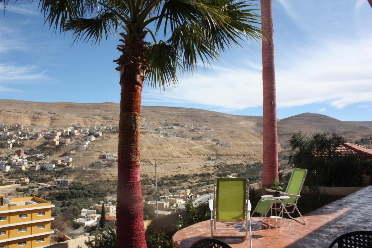 Petra Harmony Bed & Breakfast Wadi Musa Exterior foto